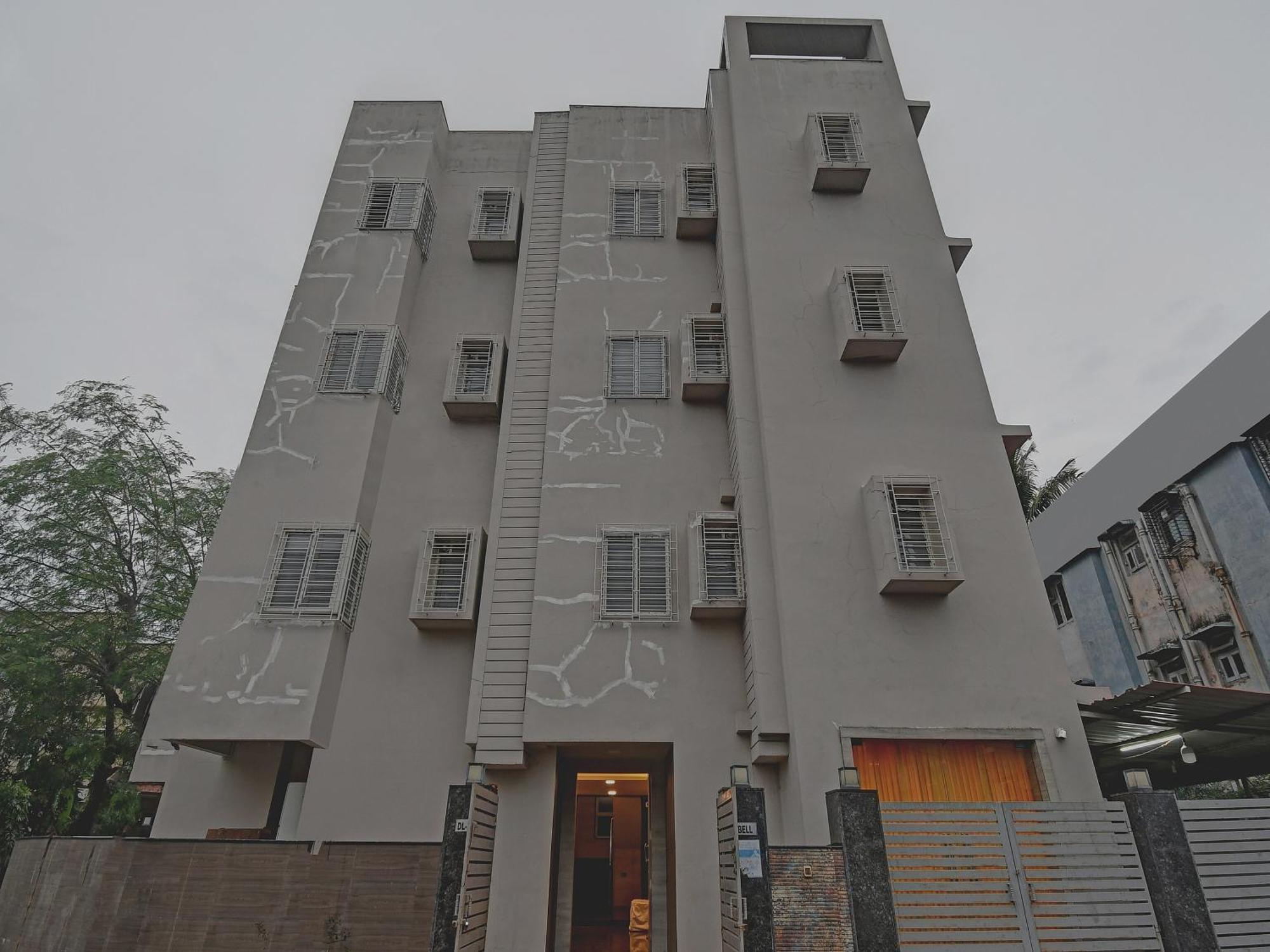 Super Townhouse Hotel All In One Near City Centre Salt Lake Salt Lake City Kültér fotó
